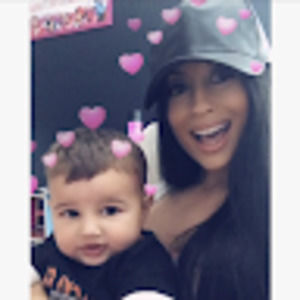 Meet your Posher, Deby